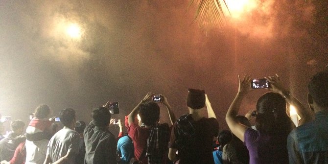 Pesta kembang api di Ancol sambut Tahun Baru 2016