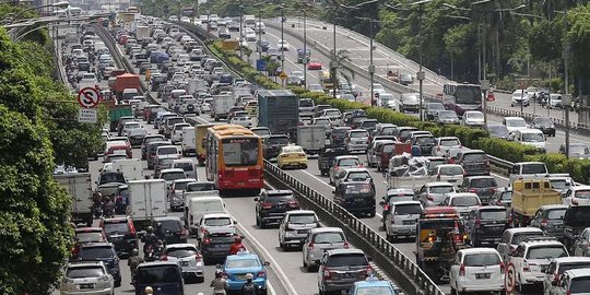 Lancarkan arus balik libur panjang, Polisi kerja sama Jasa Marga