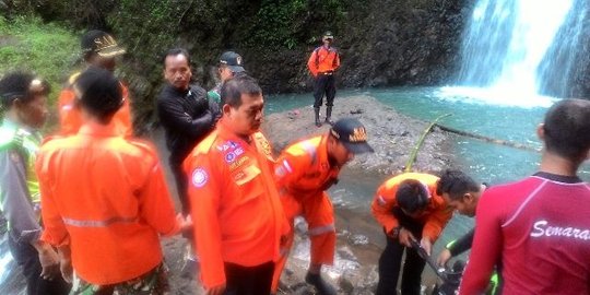 Tim SAR berhasil temukan korban tenggelam di Curug Gemawang