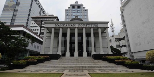 MK seharusnya bukan Mahkamah Kalkulator