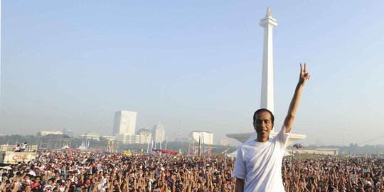 jokowi penuhi monas dituding hasil editan rev1