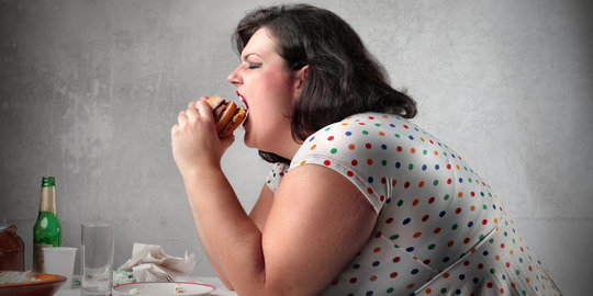 Menopause bikin nafsu makan wanita menggila?