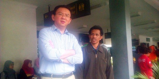 Ada genangan di awal tahun, Ahok damprat Kadis Tata Air & kontraktor