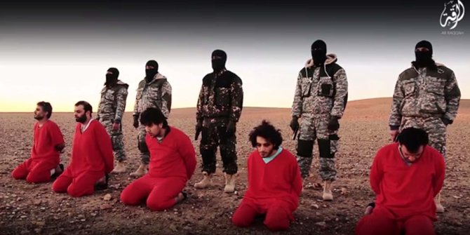 Ini aksi ekstremis ISIS tembak mati lima mata-mata Inggris