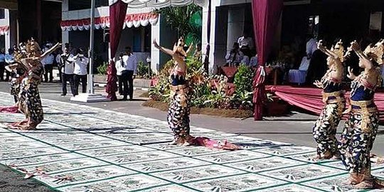 Ada tarian Bali di atas sajadah, menteri agama minta maaf