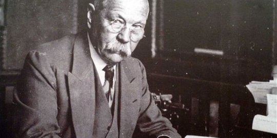 arthur conan doyle rev2