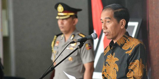 Jokowi tegaskan penilaian menteri adalah tugas presiden