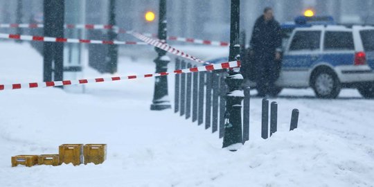 Ini benda diduga bom yang bikin heboh kantor Kanselir Jerman