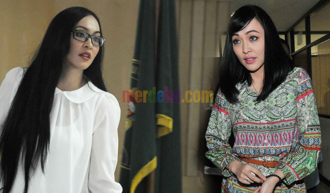 penampilan angelina sondakh