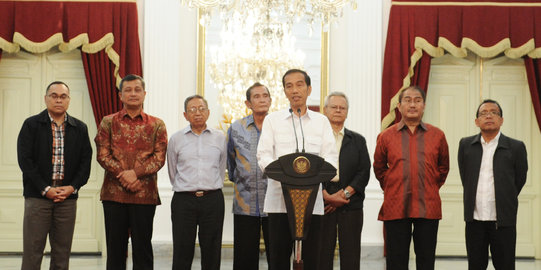 Jokowi undang relawan ke Istana, soal reshuffle kabinet disinggung