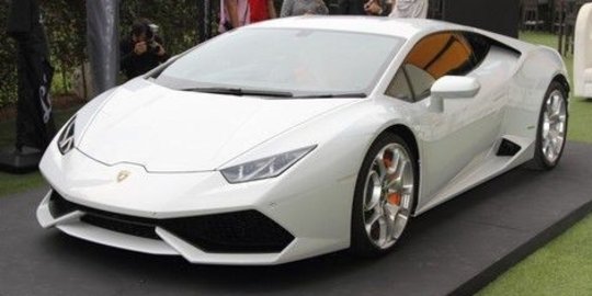 Beli rumah baru di Dubai bisa dapat Lamborghini Huracan gratis!