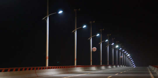 Ini lampu jalanan yang bisa basmi nyamuk nakal penyebab penyakit