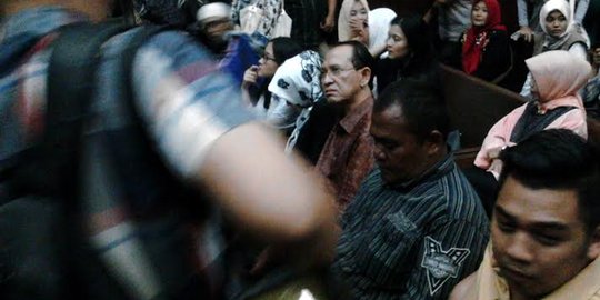 Molor lebih enam jam, sidang vonis SDA akhirnya digelar