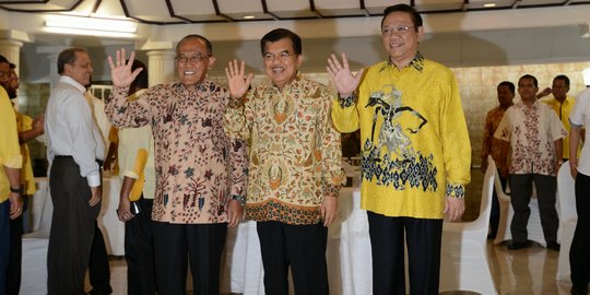 Jokowi harap Ical dan Agung Laksono selesaikan konflik Golkar