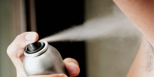 Ilmuwan telah temukan spray yang bisa buat pria tampak lebih menarik