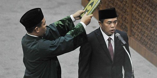 Disebut Ketua DPR ilegal, ini komentar Ade Komarudin