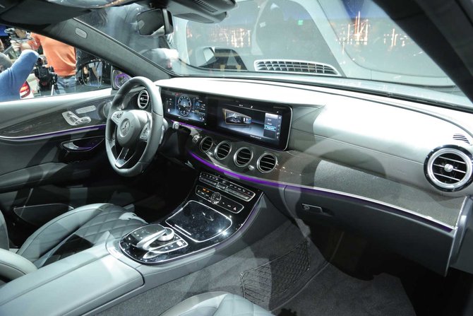 mercedes a class interior 2017