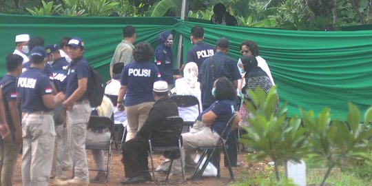 Polisi bongkar makam korban malapraktik Klinik Chiropractic