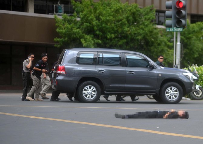 ledakan di pos polisi sarinah