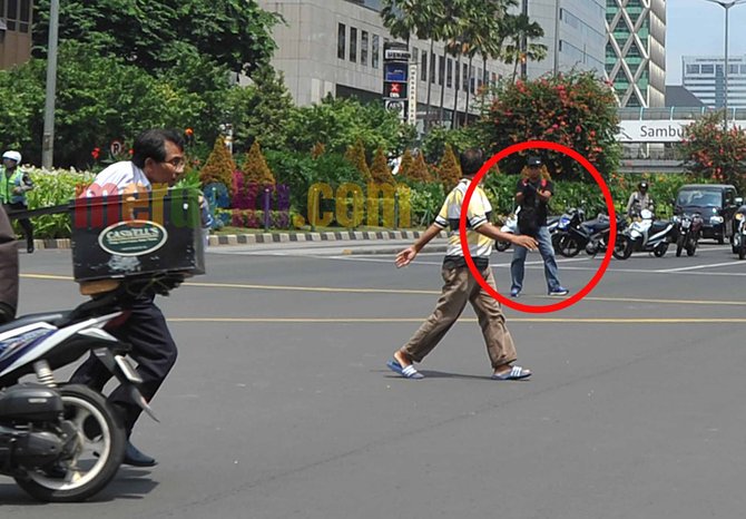 ledakan di pos polisi sarinah