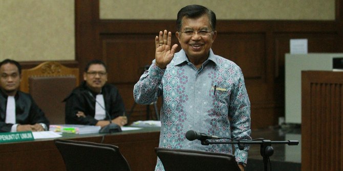 Bersaksi di sidang, JK ingin hukuman Jero Wacik diringankan