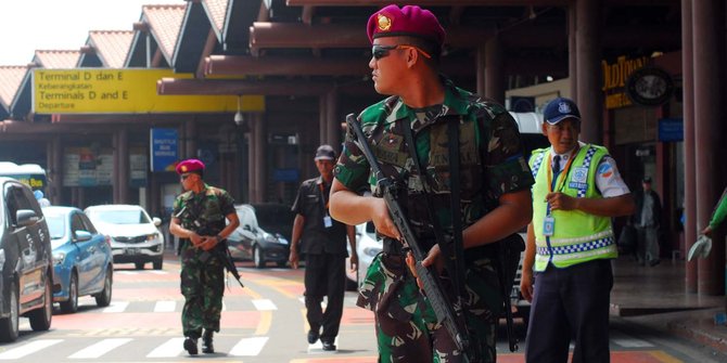 Bom Sarinah, TNI-polisi perketat keamanan Bandara Soekarno Hatta