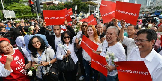 Warga Jakarta gelar aksi solidaritas tak takut terorisme