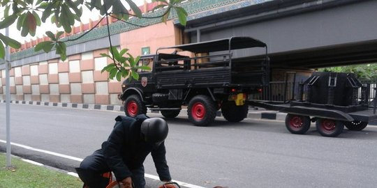 dan sebut orangtua teroris lalu lapor ke polisi rev1