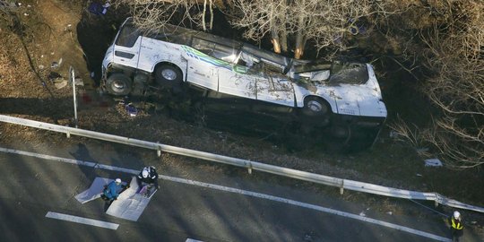 Bus bawa wisatawan ski kecelakaan di Jepang, 14 orang tewas