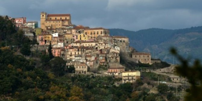 Desa di Italia larang warga manula meninggal dunia