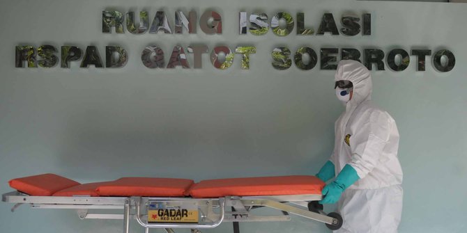 Operasi, kaki Anggun korban bom Sarinah dipenuhi paku dan mur