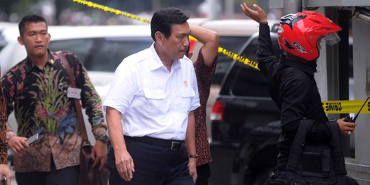 Menko Polhukam bantah ada 2 teroris yang kabur ke arah Tanah Abang