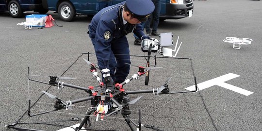 Melihat cara Jepang latihan anti teror pakai drone