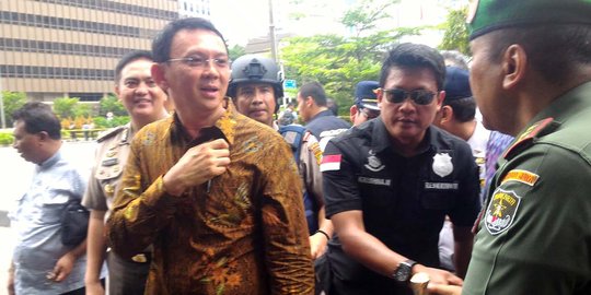 Dari camat hingga satpam mal, diingatkan Ahok antisipasi teror