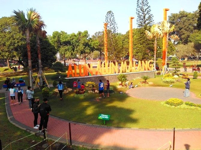 alun alun malang