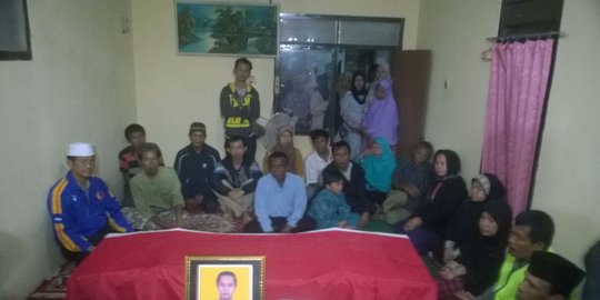 dibacok 1 hilang saat gerebek narkoba