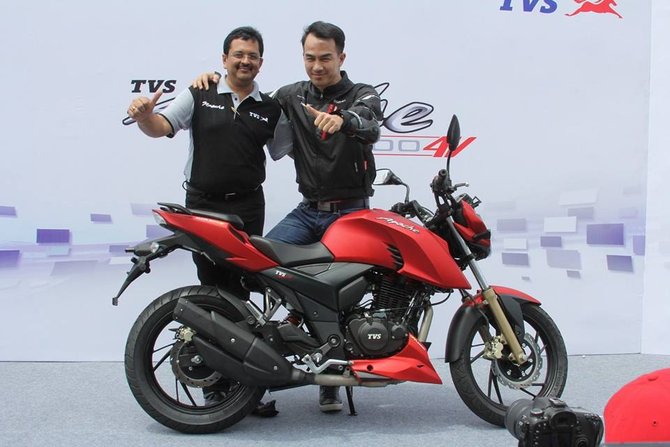 tvs apache rtr