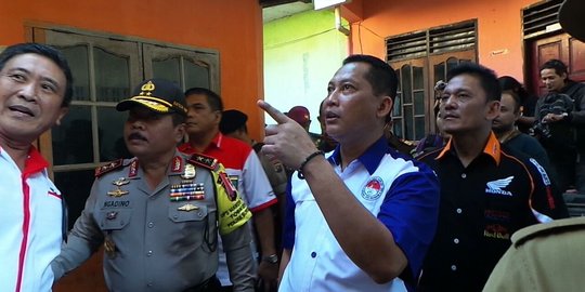 Blusukan ke Kampung Kubur, Budi Waseso temukan banyak bungkusan sabu