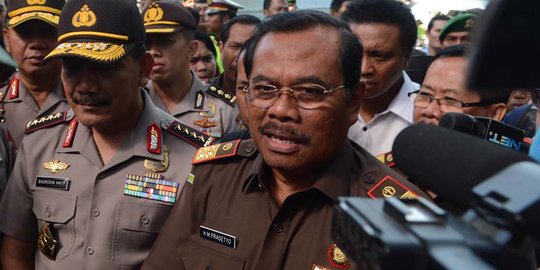 Soal ancaman SMS dari HT, Jaksa Agung bantah ada motif politik