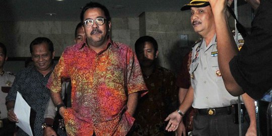 Diperiksa KPK kasus Bank Banten, Rano Karno dicecar 10 pertanyaan