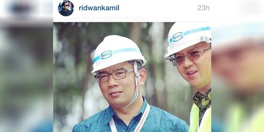 Ridwan Kamil dibisiki Jokowi saat berdampingan dengan Ahok