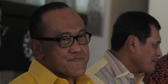 Demi menang Pilkada, Ical desak kubu Agung gelar munaslub