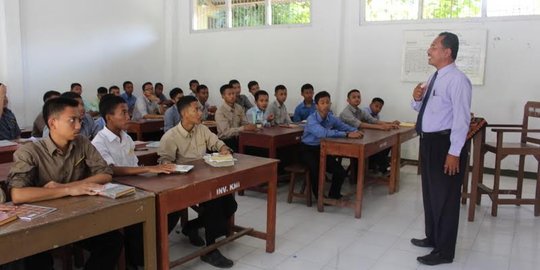 Meski modern, Pesantren Gontor didirikan oleh para kyai tradisional