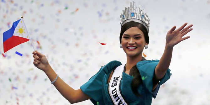 Pulang kampung, Miss Universe diarak keliling Manila