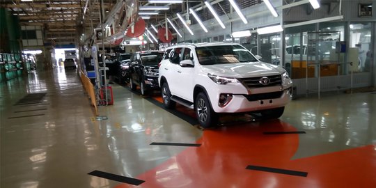 Proses produksi mobil Toyota di Indonesia makin canggih