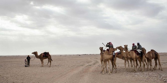Aksi penjelajah 50 hari lintasi gurun pasir dari Oman ke Qatar
