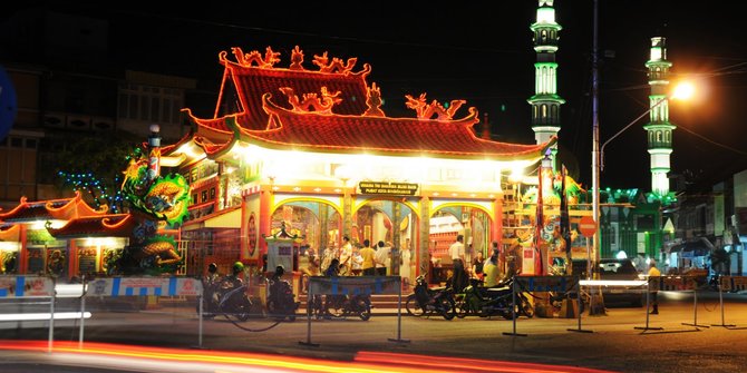 Sambut hari raya Imlek di kota Tionghoa, Singkawang 