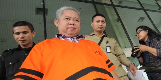 Terima suap OC Kaligis, hakim PTUN Amir Fauzi divonis 2 tahun bui