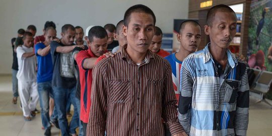Kemlu mengklaim arus TKI tak resmi ke Malaysia berkurang