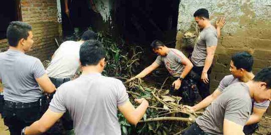 Banjir bandang di Buleleng, ratusan warga terisolir di perbukitan